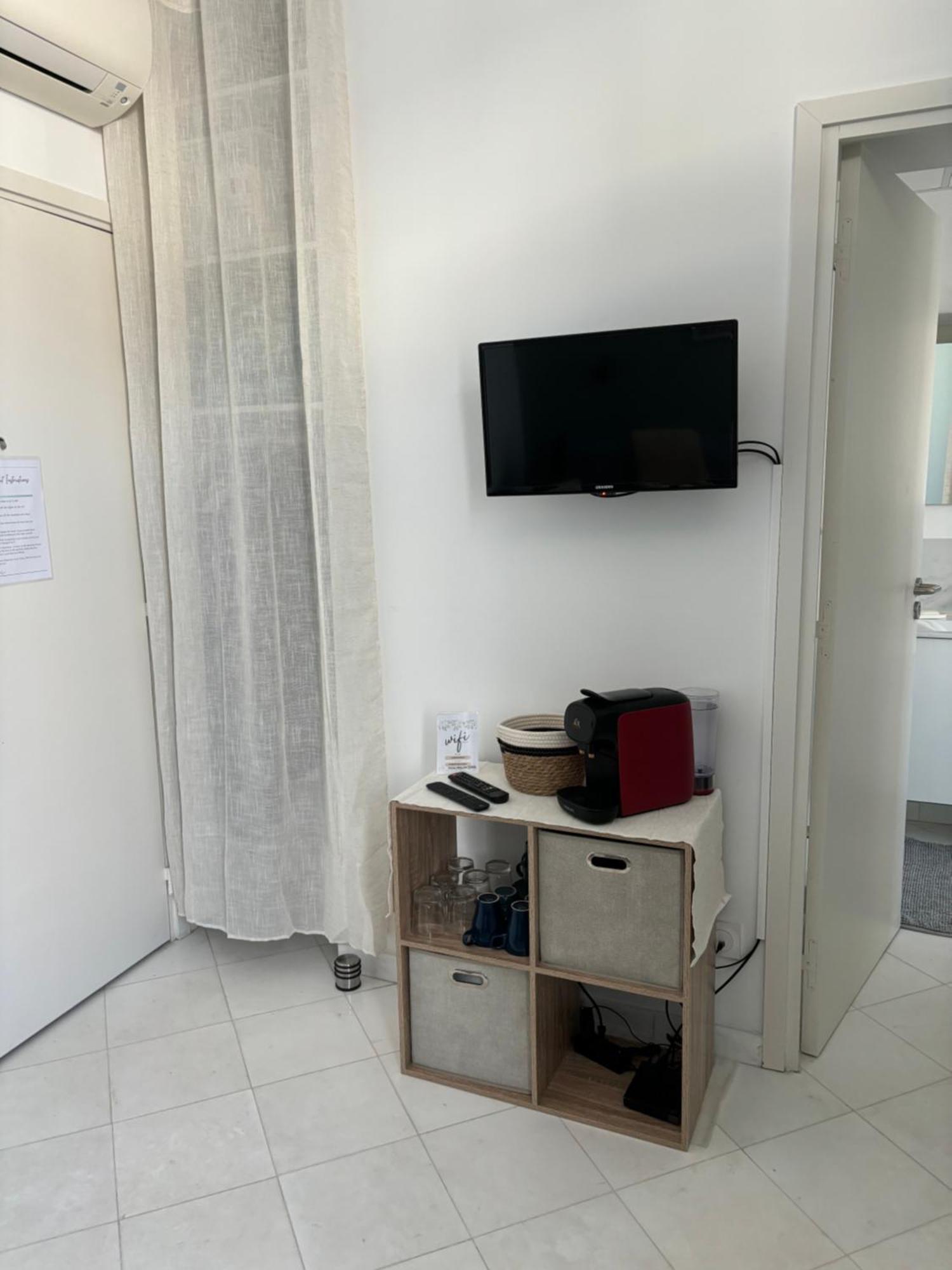 Апартаменты Studio En Plein Coeur De Канны Экстерьер фото